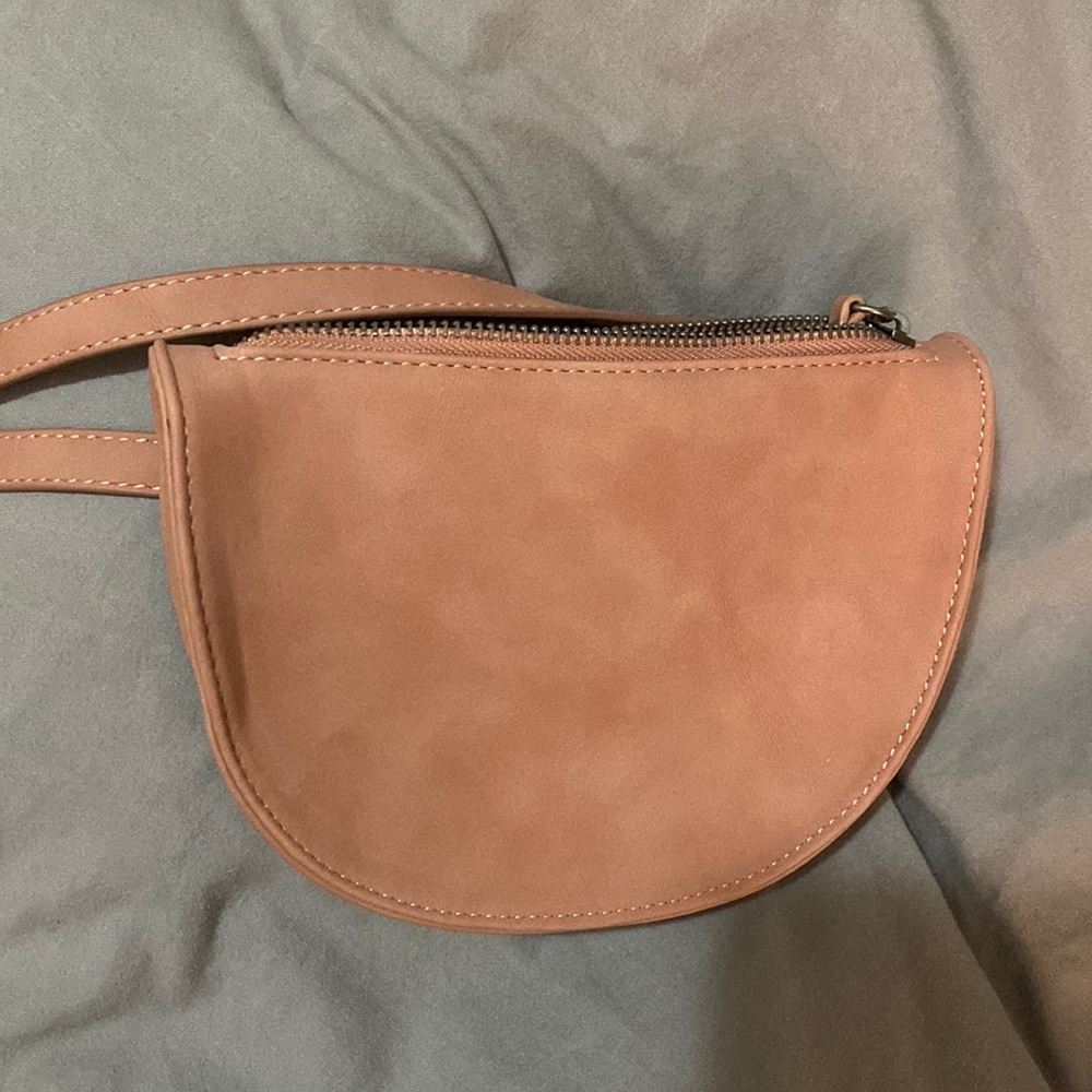 Stylist PINK universal thread Fanny pack.